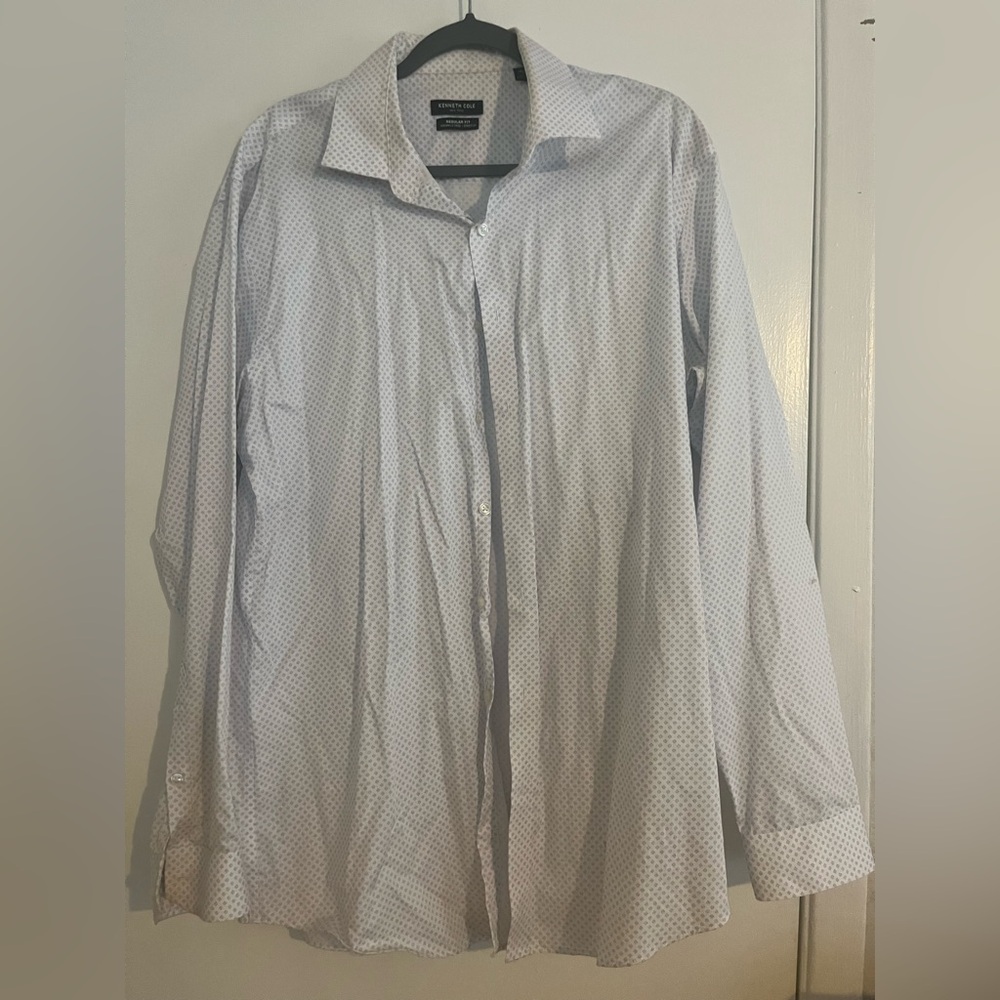 Kenneth Cole White Shirt with Blue Pattern